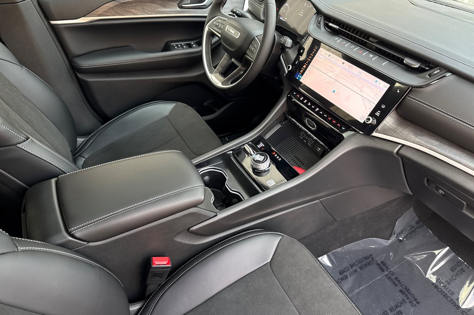 New 2026 Jeep Grand Cherokee Altitude AWD/4WD image 19