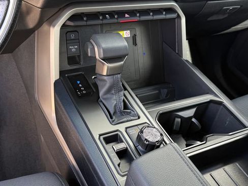 Used 2026 Toyota Tundra SR5 AWD/4WD image 22