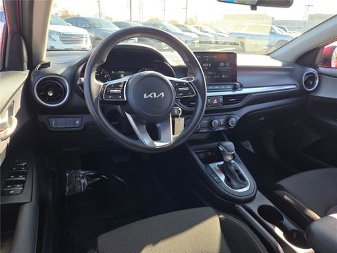 Used 2024 Kia Forte LXS image 20
