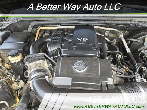 Used 2012 Nissan Frontier SV AWD/4WD image 10