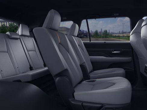 New 2026 Toyota Grand Highlander AWD Hybrid image 21