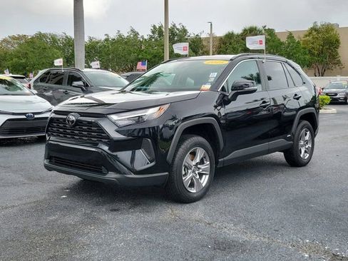 Certified 2025 Toyota RAV4 XLE image 2