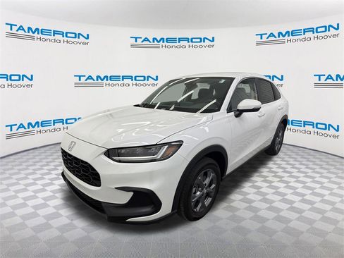 Used 2026 Honda HR-V LX image 1