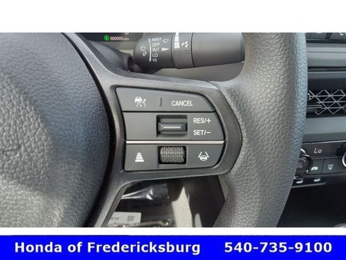 Certified 2025 Honda Accord LX image 17