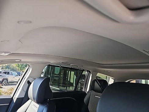 New 2026 Hyundai Ioniq 9 Limited image 27