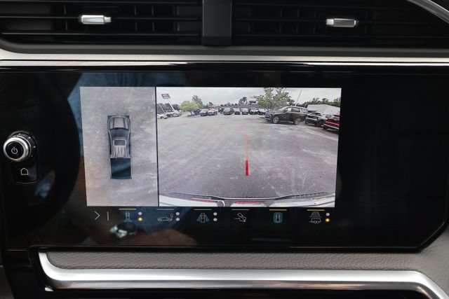 Used 2023 GMC Sierra 1500 Denali w/ Denali Reserve Package AWD/4WD image 12