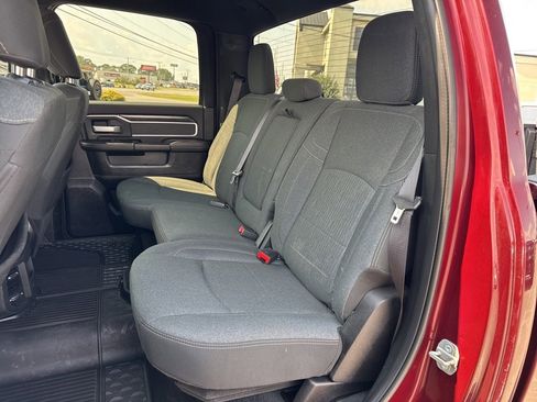 Used 2019 RAM 3500 Lone Star image 21