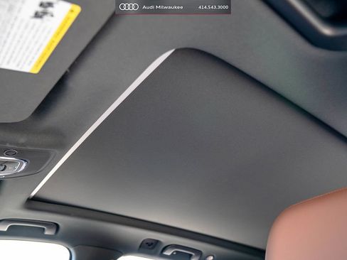 Used 2023 Audi Q7 3.0T Premium Plus AWD/4WD image 22