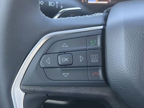 New 2026 Jeep Grand Cherokee Limited w/ Limited Altitude Package RWD image 31