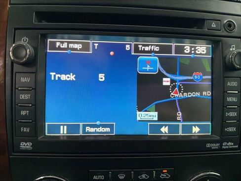 Used 2011 Chevrolet Avalanche LTZ image 20