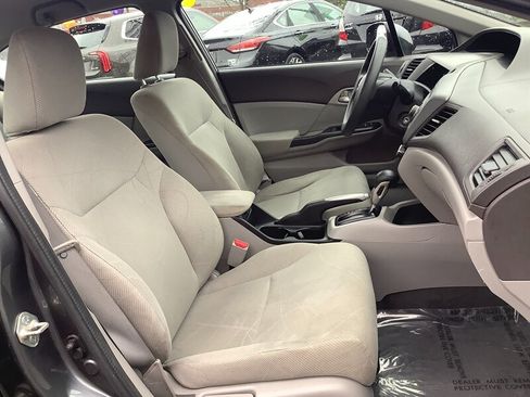 Used 2012 Honda Civic LX image 17