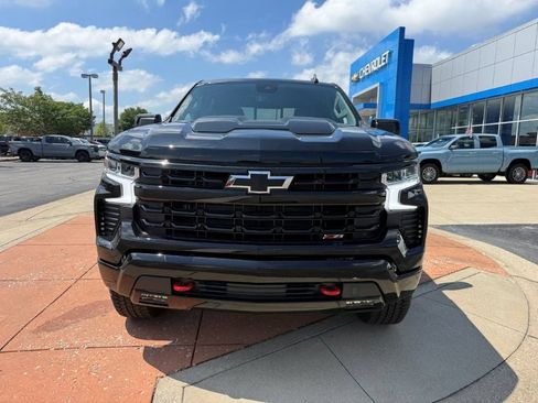New 2026 Chevrolet Silverado 1500 LT Trail Boss w/ Convenience Package II AWD/4WD image 2