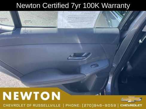 Used 2025 Nissan Sentra S FWD image 35