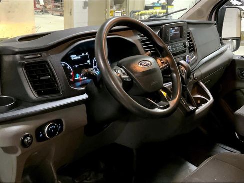 Used 2020 Ford Transit 350 image 17