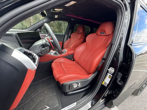 Certified 2025 BMW XM image 13