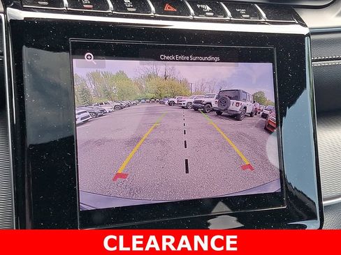 Used 2025 Jeep Grand Cherokee Laredo X w/ Luxury Tech Group I AWD/4WD image 19