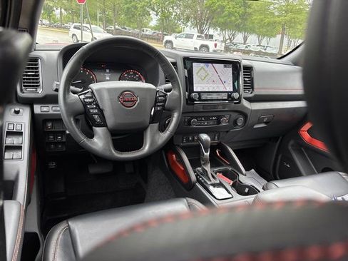 Used 2023 Nissan Frontier PRO-4X w/ Pro-4X Premium Package AWD/4WD image 19