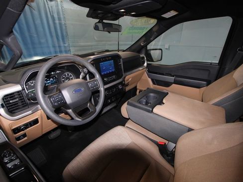 Used 2023 Ford F150 XLT AWD/4WD image 2