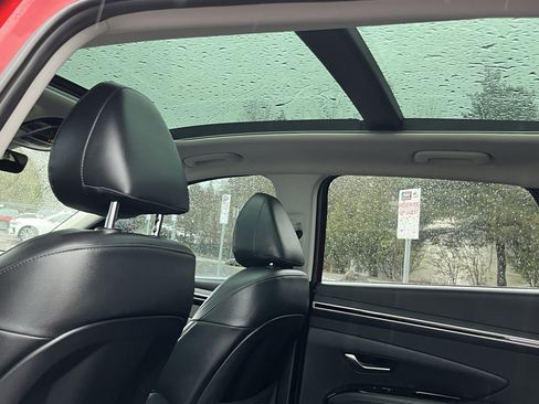 Certified 2022 Hyundai Tucson Limited image 15