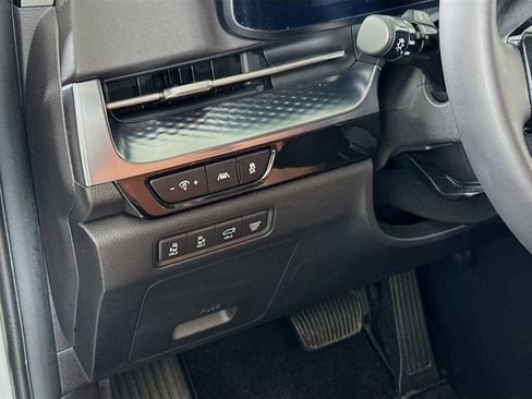 Used 2024 Kia Carnival SX Prestige FWD image 10