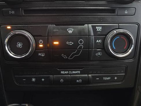 Used 2017 Ford Explorer 4WD image 18