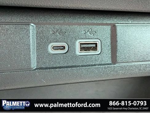Used 2024 Chevrolet Colorado LT w/ LT Convenience Package III RWD image 21