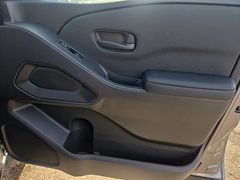 New 2026 Nissan Frontier SV image 17