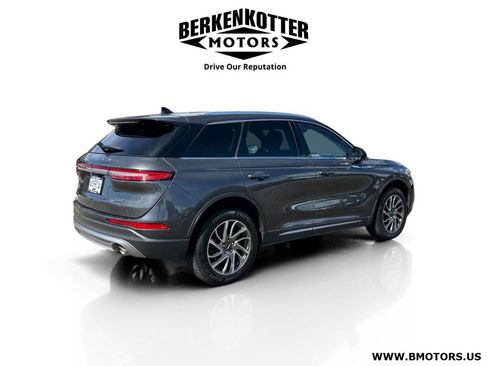 Used 2020 Lincoln Corsair FWD w/ Equipment Group 101A image 3