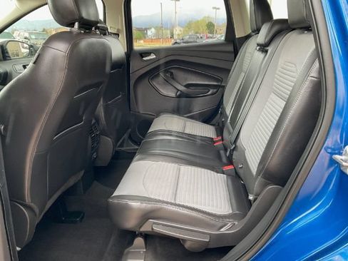 Used 2019 Ford Escape SE AWD/4WD image 17
