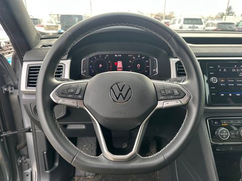 Used 2023 Volkswagen Atlas Cross Sport SE image 15