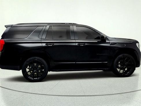 Used 2023 GMC Yukon SLT RWD image 4