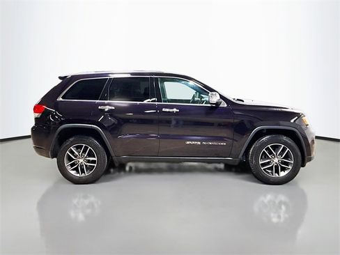 Used 2018 Jeep Grand Cherokee Limited w/ Trailer Tow Group IV image 6