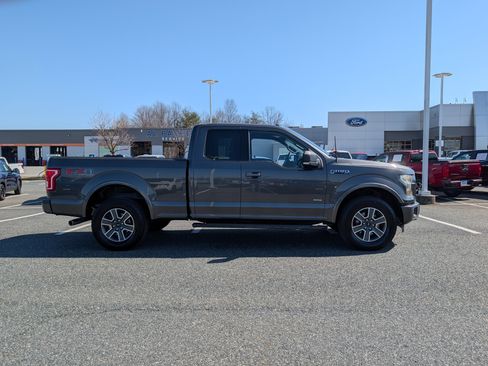 Used 2016 Ford F150 XLT w/ Equipment Group 302A Luxury image 2