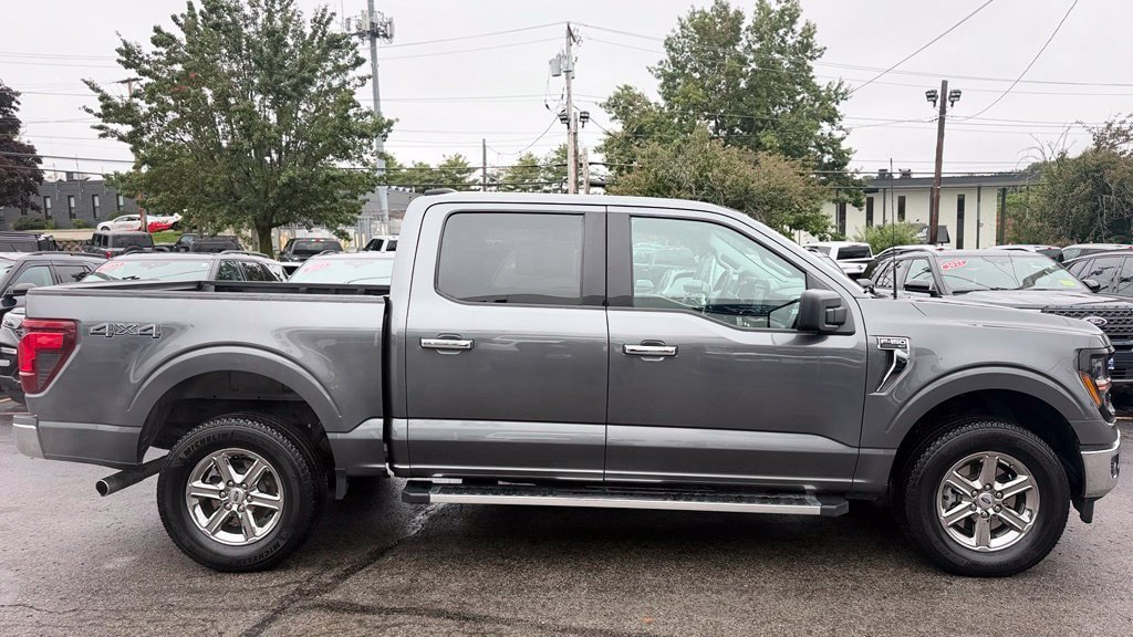 Used 2025 Ford F150 XLT w/ Equipment Group 301A Standard AWD/4WD image 8