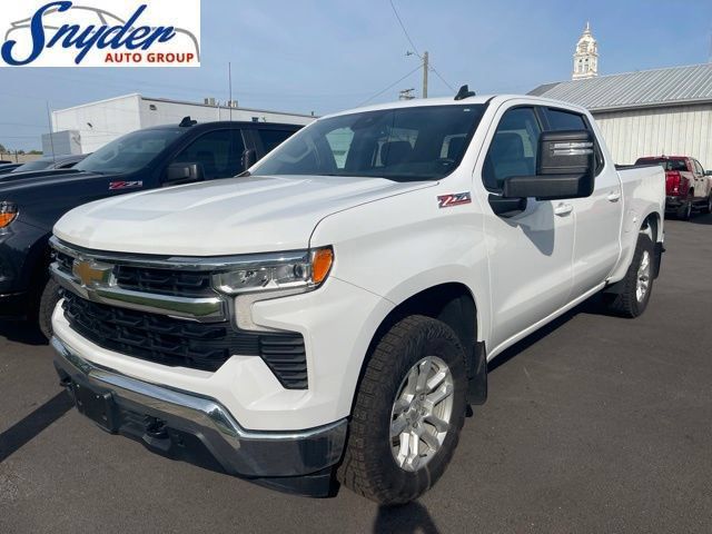 Used 2025 Chevrolet Silverado 1500 LT w/ Z71 Off-Road Package AWD/4WD image 1