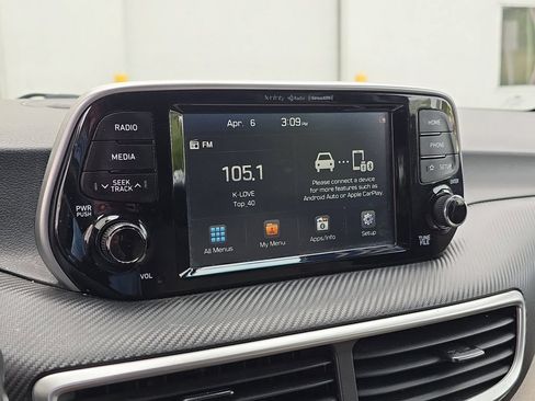 Used 2020 Hyundai Tucson Sport FWD image 20