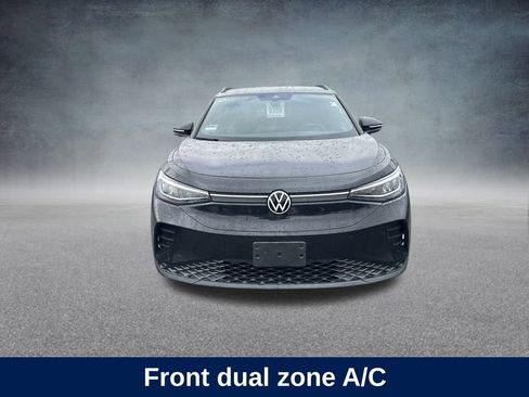 Used 2023 Volkswagen ID.4 2WD image 9