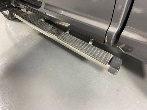 Used 2011 Toyota Tundra 2WD Double Cab image 24