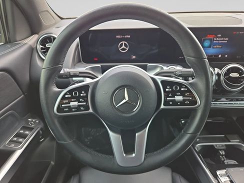 Used 2020 Mercedes-Benz GLB 250 image 22
