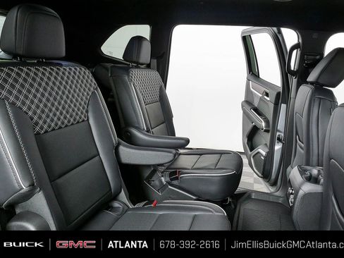 New 2026 GMC Acadia Denali w/ Super Cruise Package FWD image 22