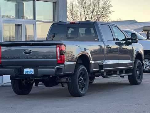 New 2026 Ford F350 Lariat w/ Black Appearance Package image 4