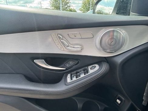 Used 2019 Mercedes-Benz GLC 300 4MATIC Coupe image 32