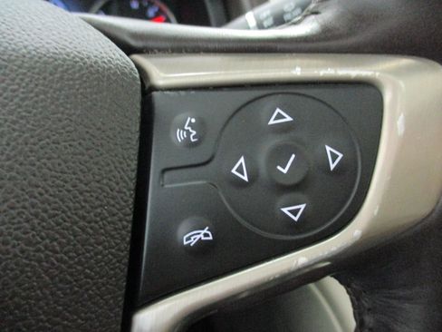 Used 2018 GMC Acadia Denali w/ Technology Package image 32