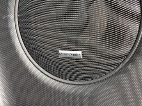 Used 2023 Subaru Forester Sport image 6