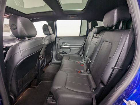 Used 2021 Mercedes-Benz GLB 250 image 14