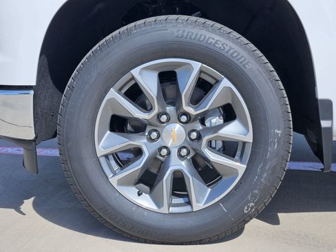 New 2026 Chevrolet Silverado 1500 LT w/ Texas Edition Plus RWD image 12
