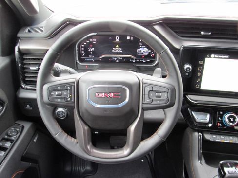 Used 2025 GMC Sierra 1500 AT4 AWD/4WD image 24