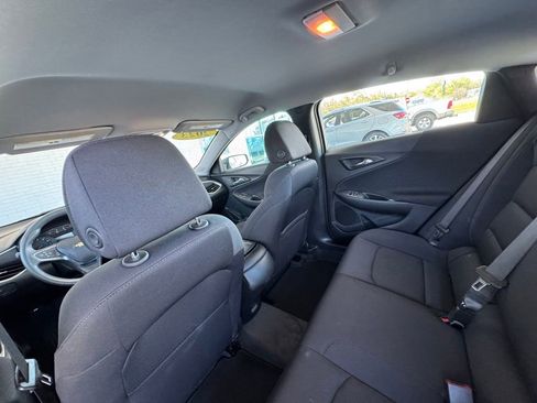 Used 2023 Chevrolet Malibu LS FWD image 21