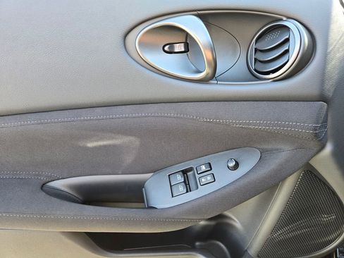 New 2026 Nissan Z Sport w/ Floor Mat Package RWD image 9