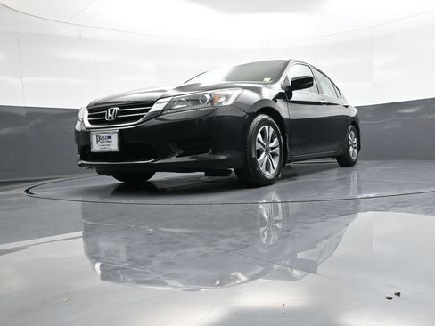 Used 2014 Honda Accord LX image 24